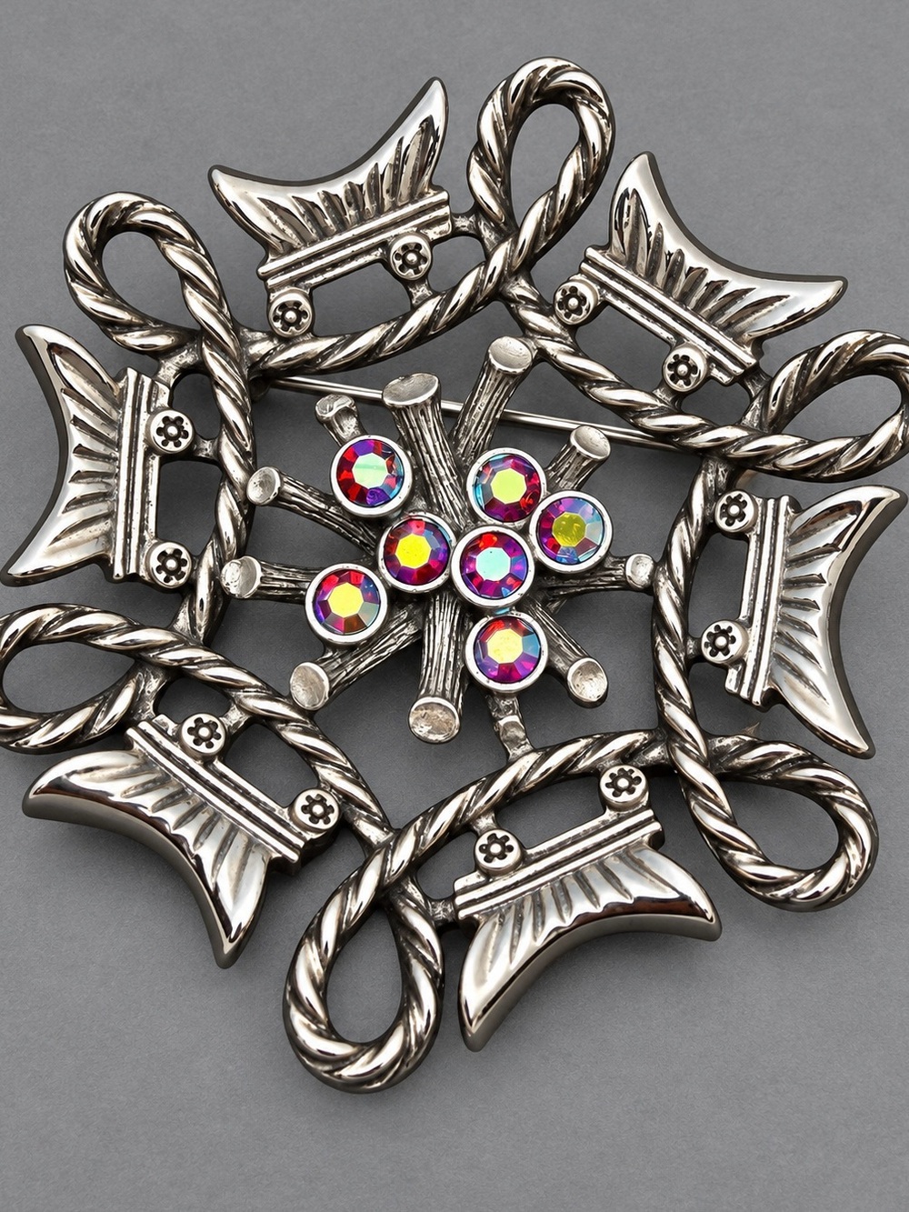 Sarah Coventry Frontier Covered Wagons brooch Rare #cz311